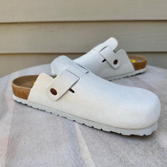 CUSHIONAIRE Hana Slip-On Buckle Clog with Cork Footbed Memory Foam Size 9 - Picture 4 of 13